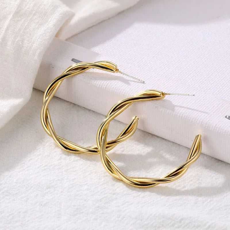 2021 Retro Alloy Metal round Hoop Earrings for Women Fashion Gold Color Silver Color Bohemian Jewelry Earrings Party Gift